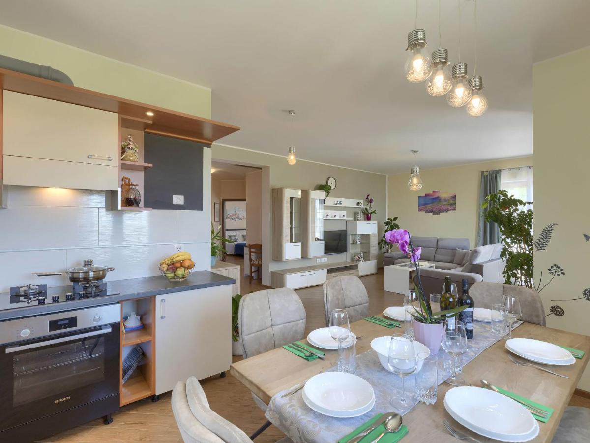 Holiday Home Montebello By Interhome Motovun Exteriör bild