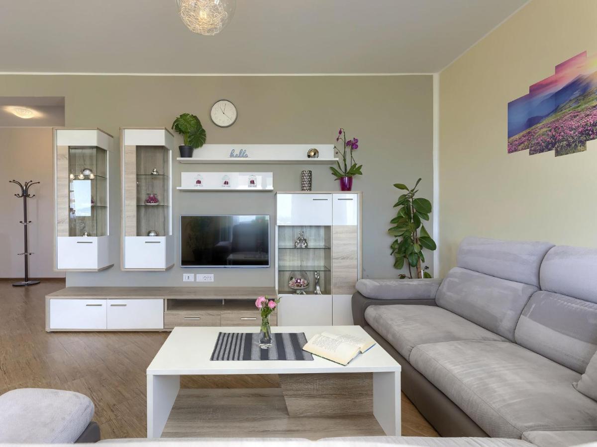 Holiday Home Montebello By Interhome Motovun Exteriör bild